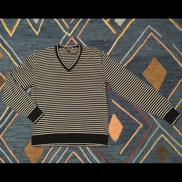 Michael Kors Striped V-Neck Men’s Sweater - Picture 2 of 4